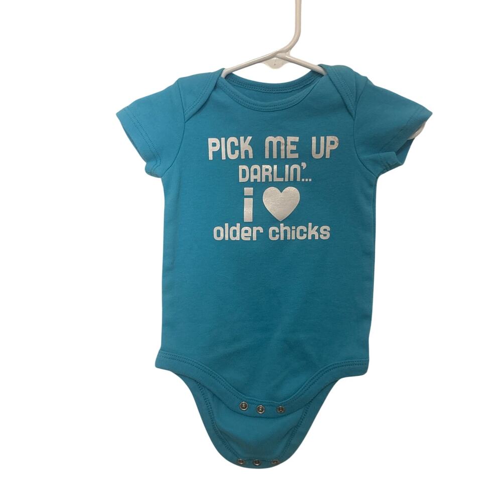 Onesie size 12M